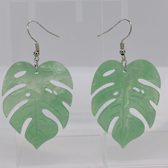 Jewelry - Leaf Shape Acrylic Dangle Earrings